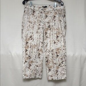 Yest ladies Floral Print capris